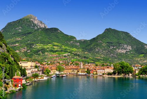 Foto: the city of Riva del Garda, Lago di Garda,Italy the city of Riva del Garda, Lago di Garda,Italy
