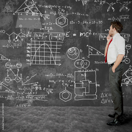 Foto: Businessman solve problems Businessman solve problems