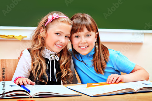Photo: talking girls talking girls
