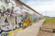 Mur de Berlin recouvert de graffitis. Berliner Mauer.