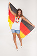 Frau mit Deutschlandfahne