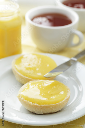 Photo: Buns with lemon curd Buns with lemon curd