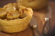 Knife and pastry