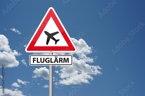 Foto: Lärmbelästigung durch Fluglärm Lärmbelästigung durch Fluglärm