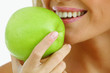 eat apple