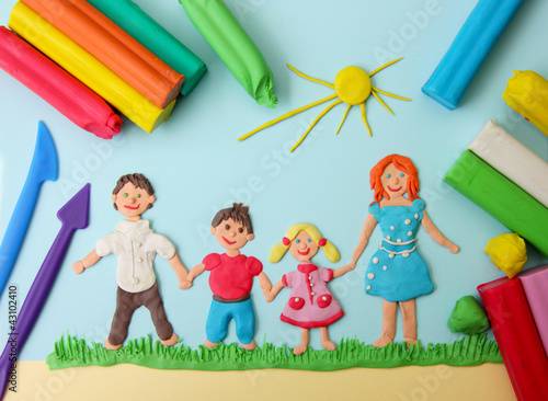 Foto: Familie aus Knete Familie aus Knete