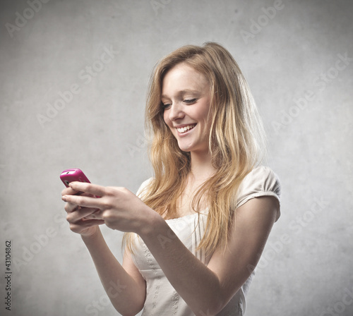 Photo: Text to friends Text to friends