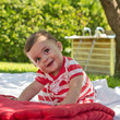 Foto: Bébé heureuse et souriante (8-9 mois) Bébé heureuse et souriante (8-9 mois)