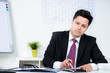 finanzberater bei der arbeit