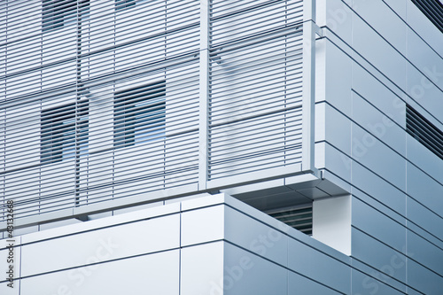 Photo: modernes Gebäude - Hausfassade modernes Gebäude - Hausfassade