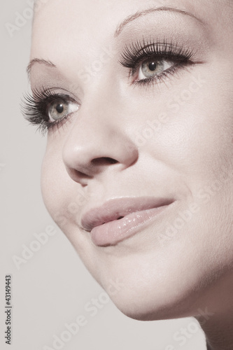 Photo: beautiful woman smiling beautiful woman smiling