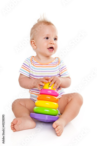 Photo: baby beim spielen baby beim spielen
