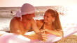 Vídeo: On the Beach On the Beach