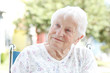 Foto: Senior Woman in Wheelchair Senior Woman in Wheelchair