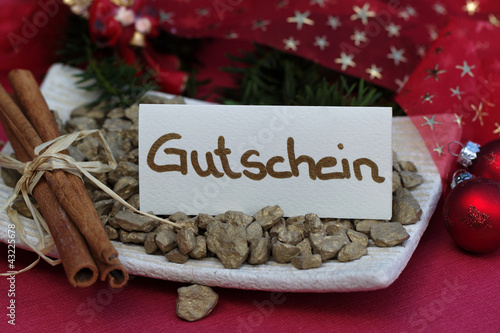 Photo: Gutschein zu Weihnachten Gutschein zu Weihnachten