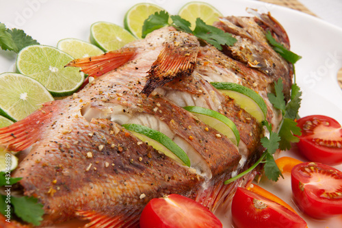 Foto: Whole Roasted Wild Rockfish Whole Roasted Wild Rockfish