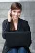 Photo: Femme d'affaire au téléphone Femme d'affaire au téléphone