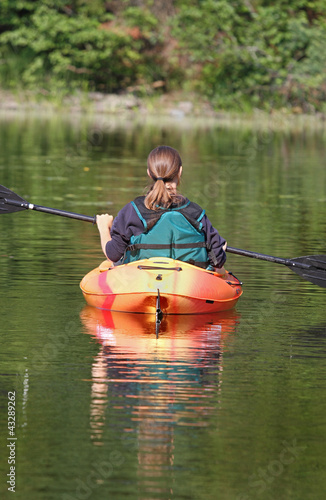 Photo: femme sur l eau femme sur l eau