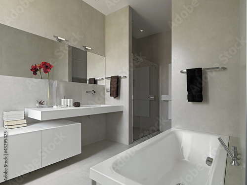 Photo: bagno moderno con vasca e box doccia in muratura bagno moderno con vasca e box doccia in muratura