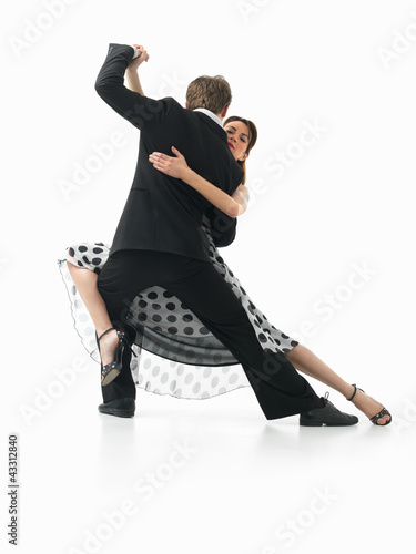 Foto: passionate dancing couple on white background passionate dancing couple on white background