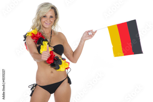 Photo: Fan für Deutschland zeigt ist optimistisch Fan für Deutschland zeigt ist optimistisch