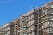 Neubau mit grauer Dämmung