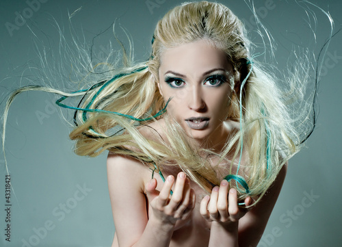 Photo: Makeup & Fashion Makeup & Fashion