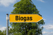 Illustration: Pfeil mit Baum BIOGAS Pfeil mit Baum BIOGAS