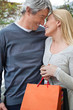 Foto: Romantic Couple Looking At Each Other Romantic Couple Looking At Each Other