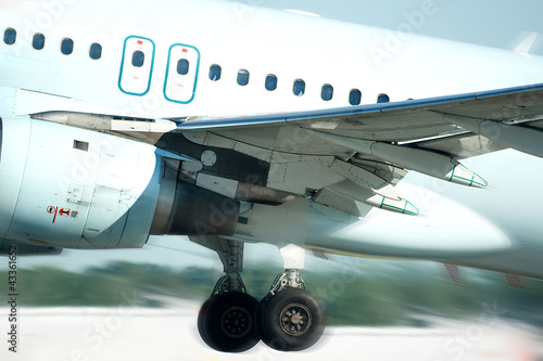 Photo: Aircraft landing gear Aircraft landing gear