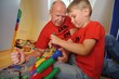 Opa und Enkel