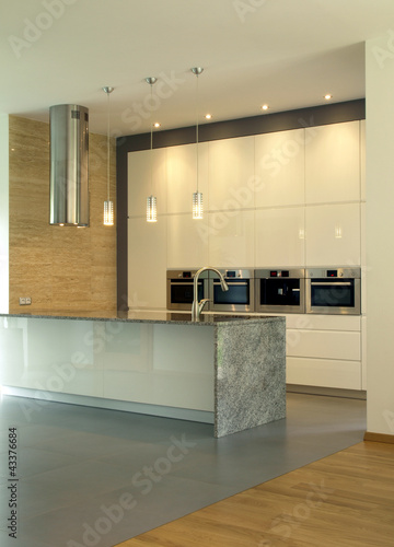 Foto: White kitchen White kitchen