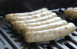 Bratwürstchen am Griller