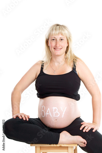 Foto: pregnant woman with bare belly pregnant woman with bare belly