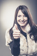 Frau mit motivierender Pose