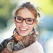 Geschäftsfrau mit Brille
