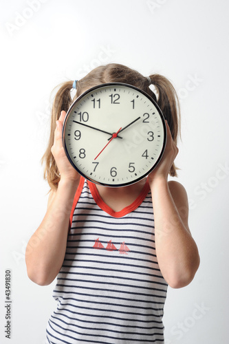 Foto: Kind und Uhr Kind und Uhr