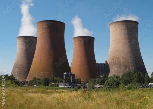 Photo: Coal fired power station Coal fired power station