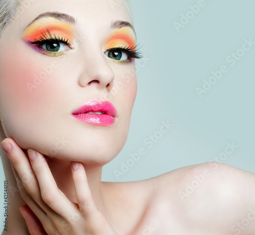 Photo: bright makeup bright makeup