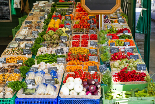 Foto: Frisches Gemüse auf dem Markt Frisches Gemüse auf dem Markt