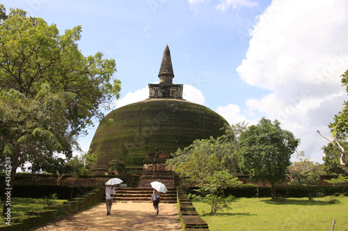 Photo: Rankot Vihara (Golden Pinnacle Dagoba), Polonnaruwa, Sri Lanka Rankot Vihara (Golden Pinnacle Dagoba), Polonnaruwa, Sri Lanka