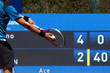Foto : Tenis saque con marcador Tenis saque con marcador
