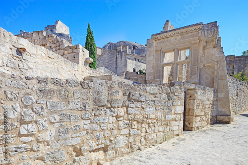 Photo: Les Baux de Provence ancient medieval village ruins. France, Eur Les Baux de Provence ancient medieval village ruins. France, Eur