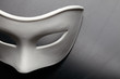 Foto: white mask white mask