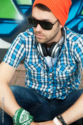 Foto: junger skatedoarder junger skatedoarder
