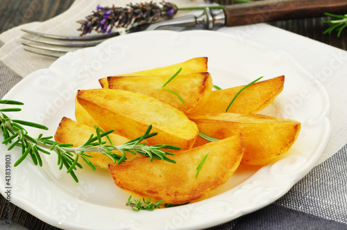 Photo: Rosmarinkartoffeln Rosmarinkartoffeln