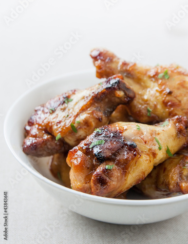 Photo: Bowl of chicken wings Bowl of chicken wings