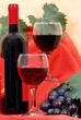 Bottiglia di vino con calici