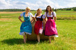 Mädchen im Dirndl