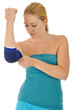 Junge Frau mit Bandage